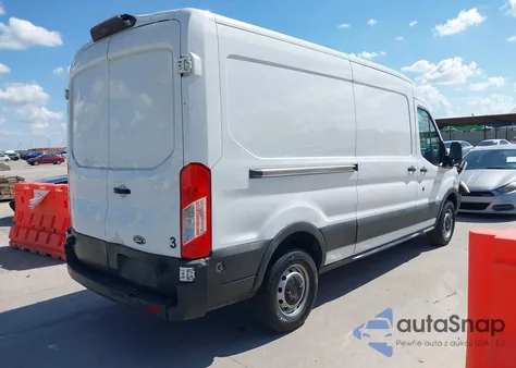 2018 Ford Transit-250 z USA, uszkodzony, nr VIN 1FTYR2CM9JKA71657